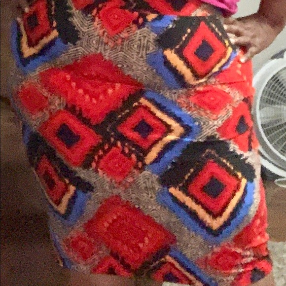 Geometric pattern Pencil skirt - Picture 5 of 5